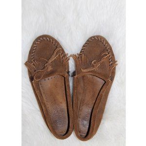 Minnetonka Moccasin Kilty Suede Hard Sole (269)